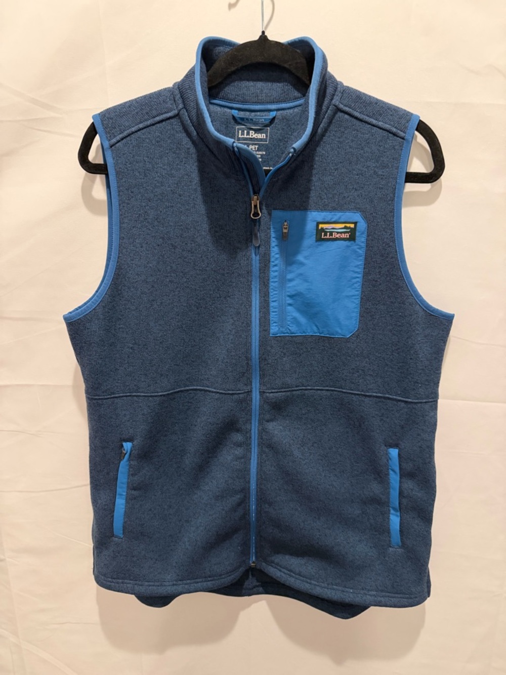 L.L.Bean dark blue Vest with Light Blue Chest Pocket size L PET.gorpcore,hiking